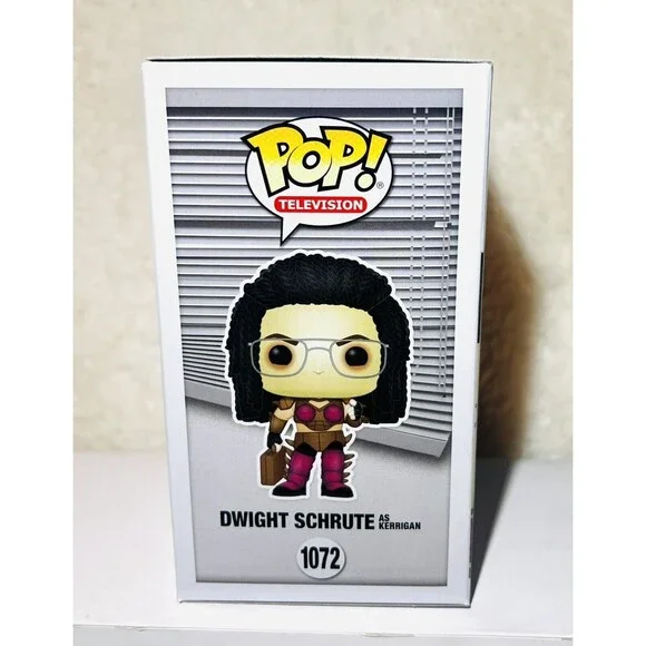 Funko Pop! The Office Dwight Schrute As Kerrigan #1072 Vinyl Figure W/Protector - Picture 5 of 7